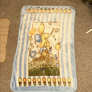TEDDY BEAR RIDING BICYCLE BALLOONS FLOWERS THICK PLUSH BLANKET VINTAGE EUC